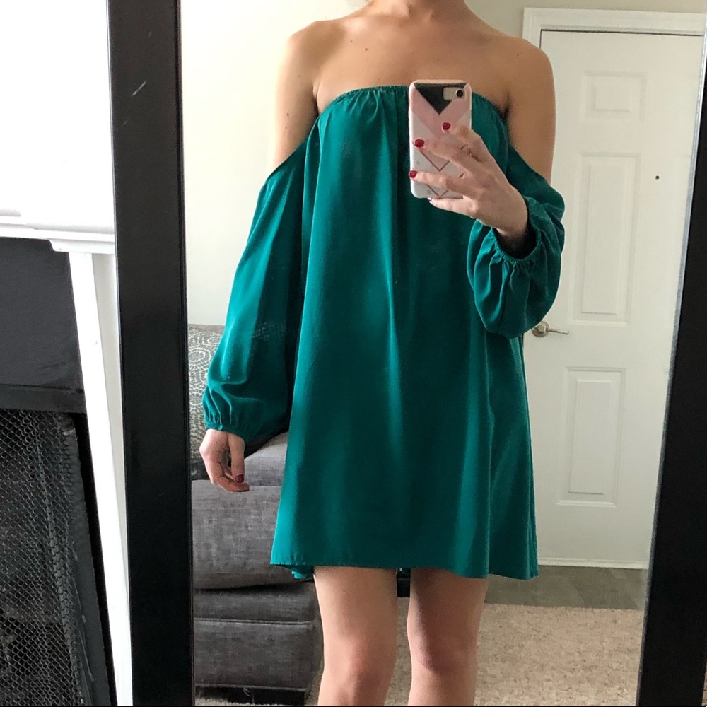 Green off-the-shoulder dress